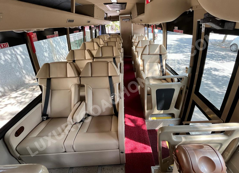 16 seater luxury coach with washroom on rent in delhi